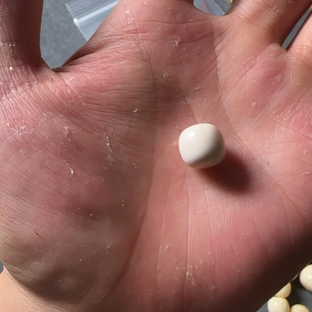 白玉菩提吊坠12左右码子菩提根