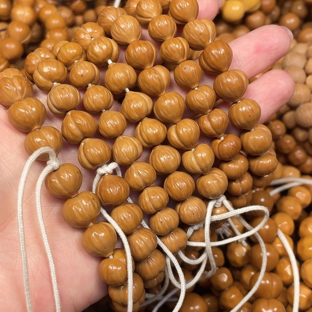木瑕疵屁桃。