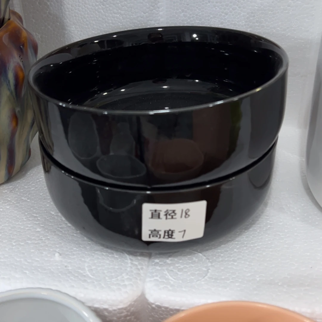 有孔陶瓷花盆，满10米包邮发货