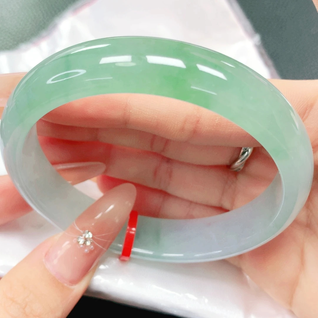 未镶嵌手镯翡翠59。