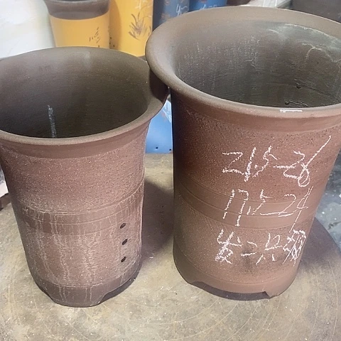 紫砂中国宜兴紫砂花盆，