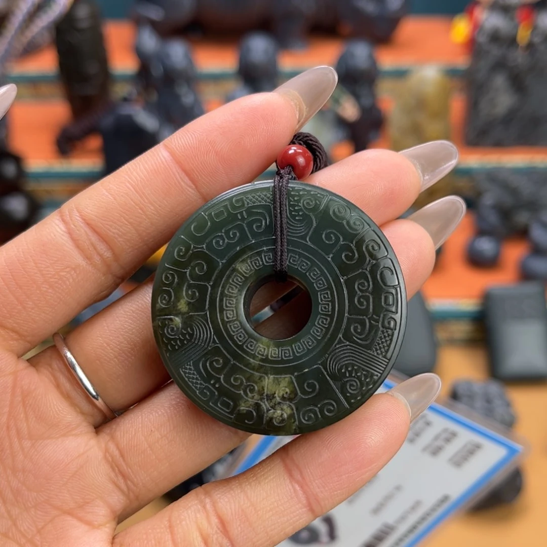 未镶嵌和田玉挂件