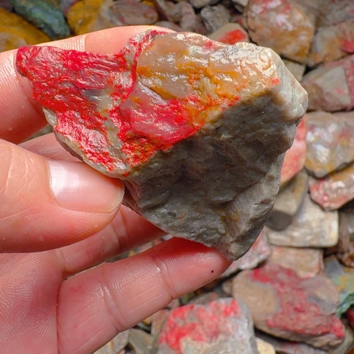 昌化石用****4昌化鸡血石