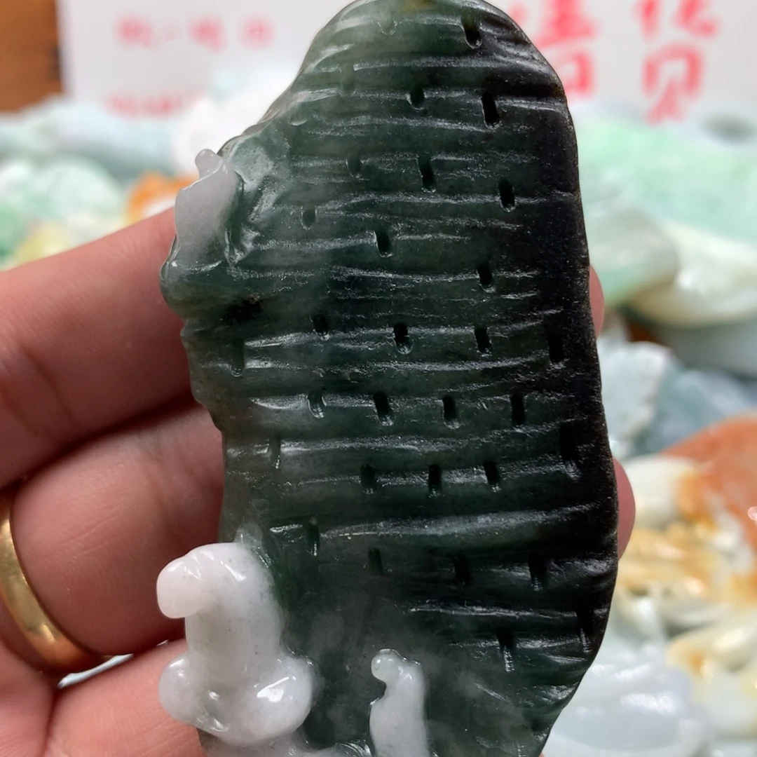 翡翠未镶嵌颈饰保真天然a货翡翠
