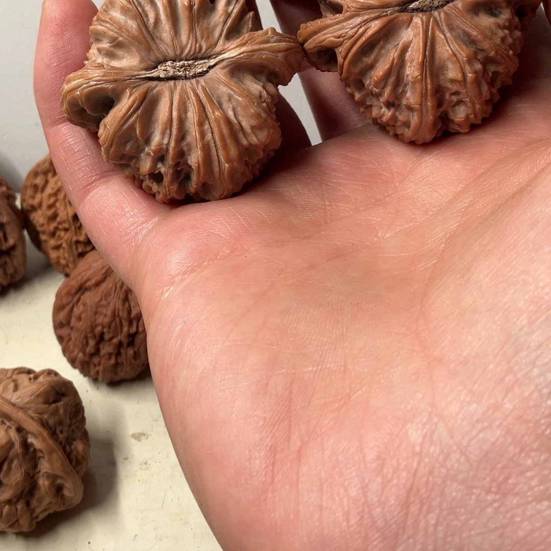 拿***森吊坠文玩核桃白狮子48