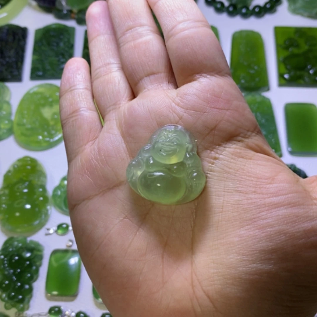 【闪购商品】未镶嵌蛇纹石玉颈饰