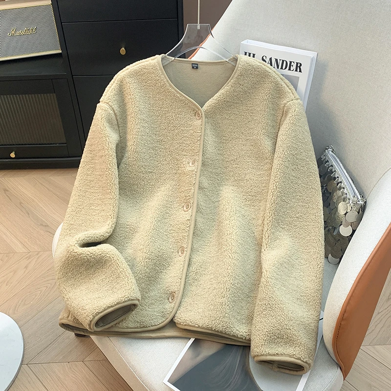 2025女生秋季保暖短外套女宽松长袖短款女装羊羔绒上衣女春秋新款
