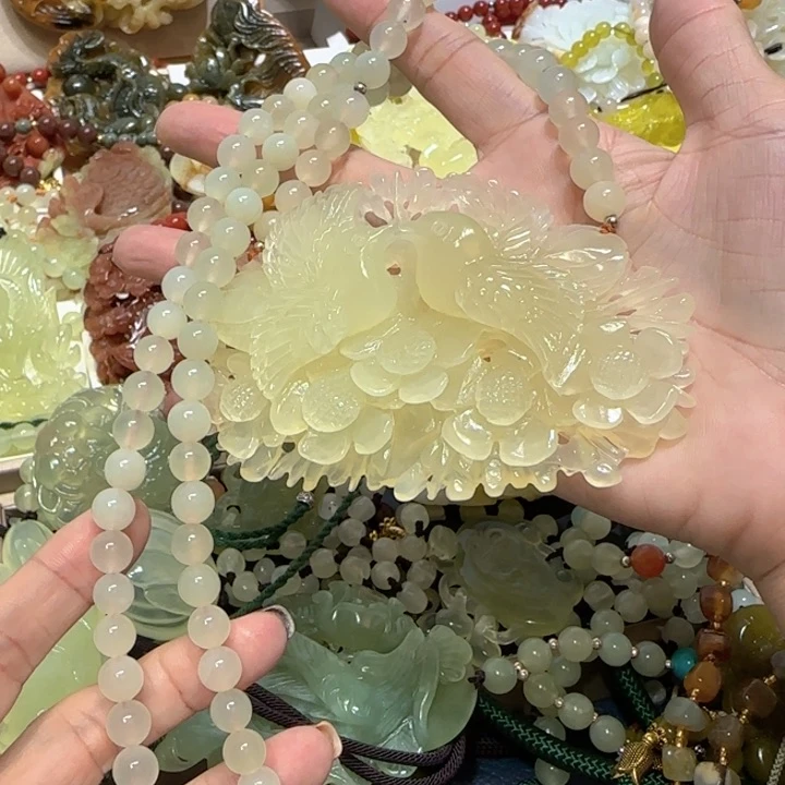 未镶嵌蛇纹石玉吊坠一**善
