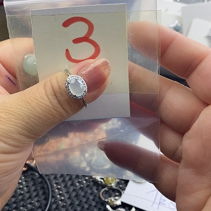 未镶嵌戒指翡翠缅甸