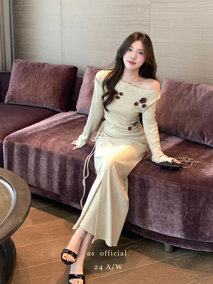 2025新款一字肩针织上衣半身裙秋季搭配时尚气质别致两件套女