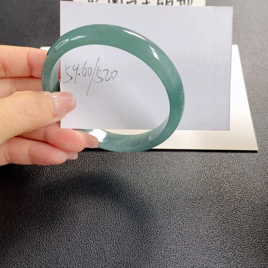 翡翠未镶嵌手镯天然翡翠