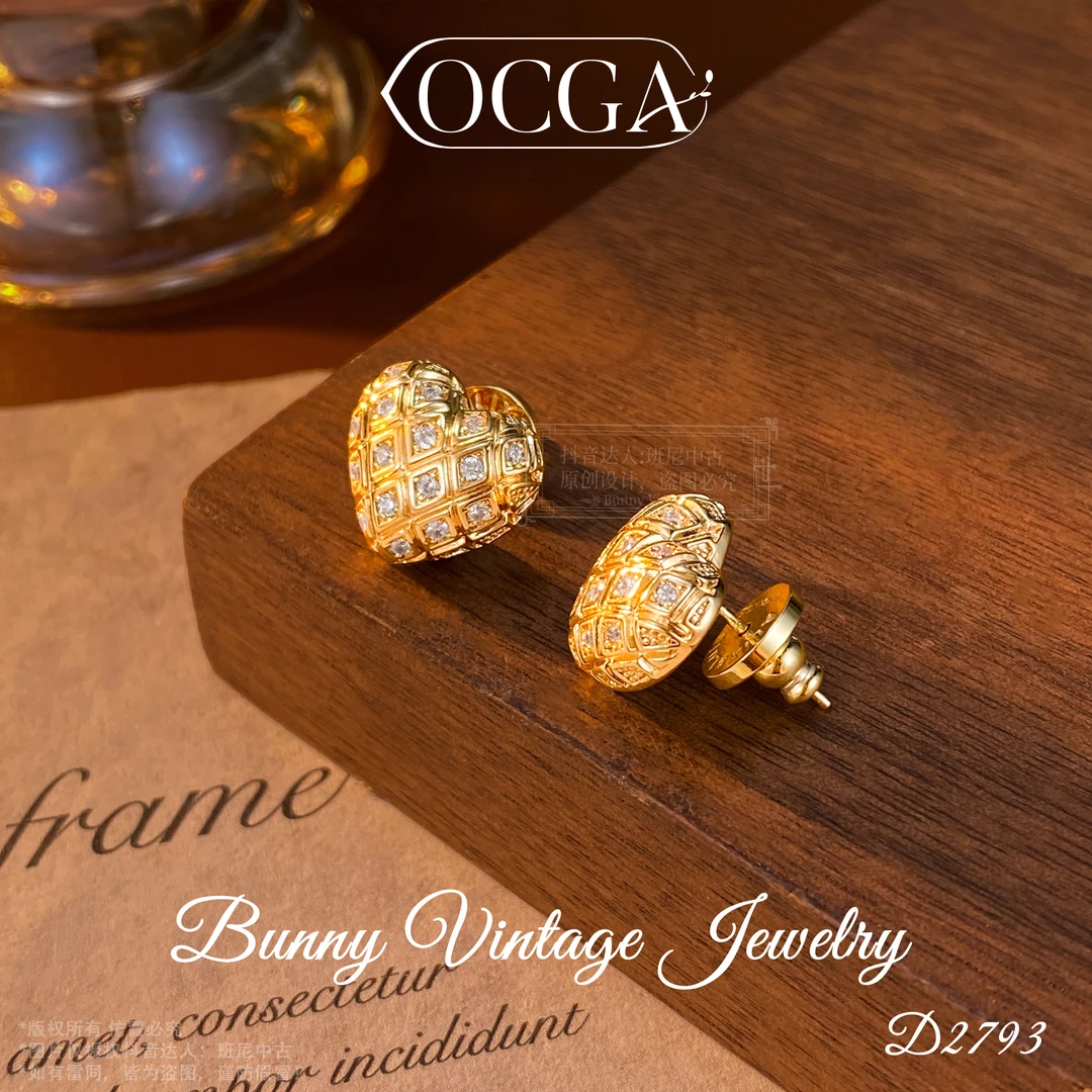 镀K金 D2793 法★【菱格爱心】冬OCGA 欧斯伽斯耳钉