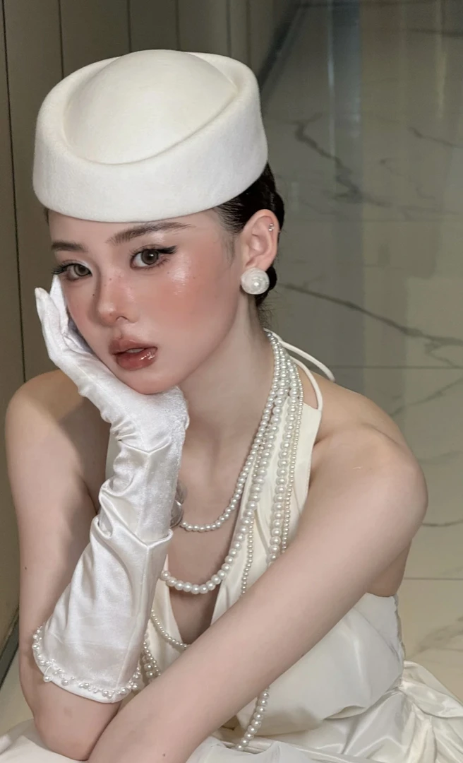 Jennie钓系赫本风小野猫同款帽子时尚网红白色贝雷帽百搭新娘跟妆