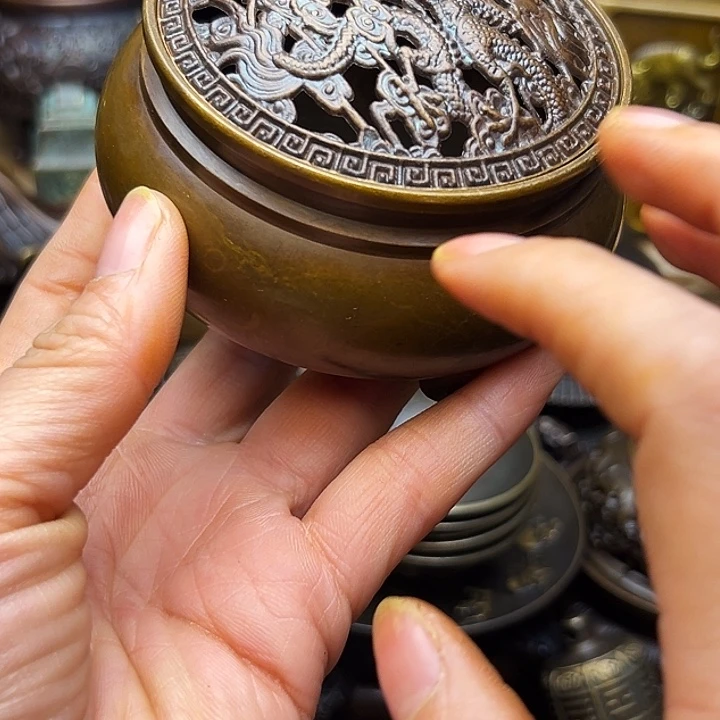 精美铜器点击下单