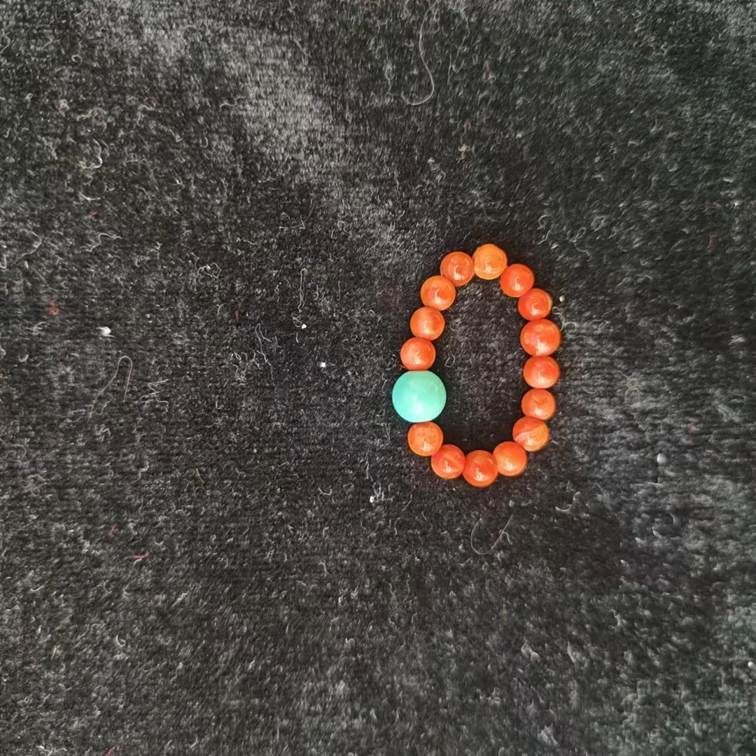 玛瑙玉髓手链        32902