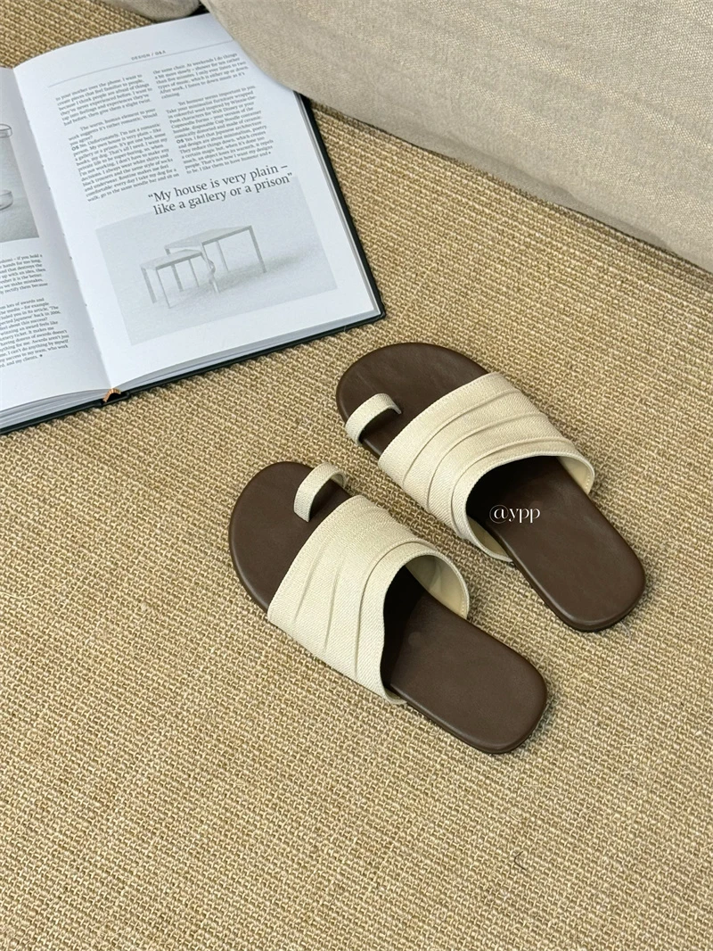 YPP!【半岛少女】褶皱布面一字拖鞋外穿舒适平底套趾度假凉拖女夏