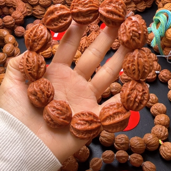 文玩核桃吊坠粗筋八棱