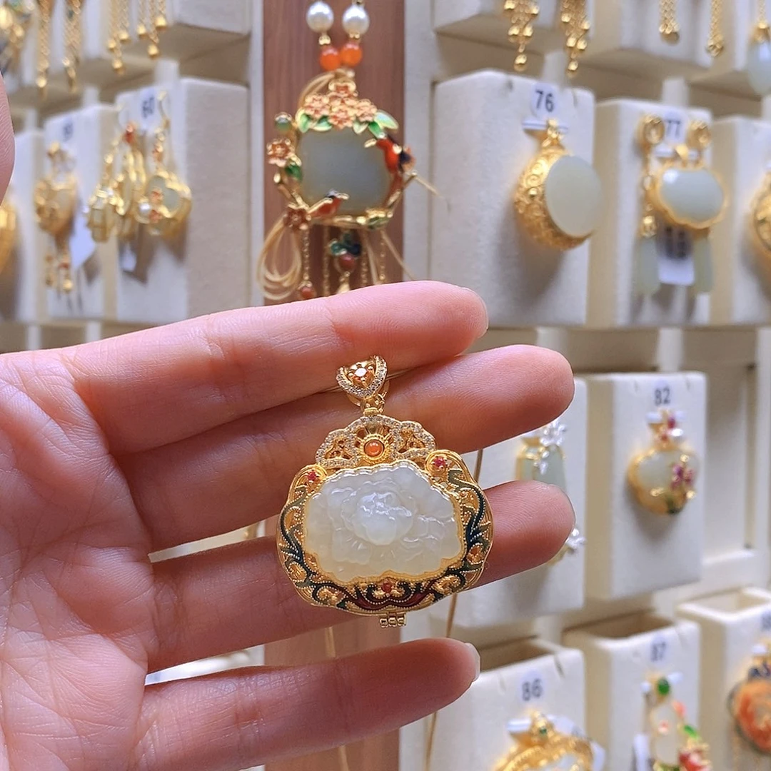 和田玉颈饰银S925镶嵌