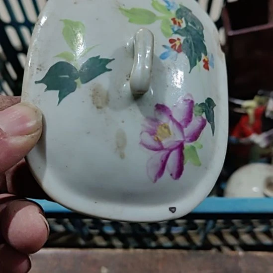 一***生陶瓷精美摆件（不退换，微瑕疵哦）