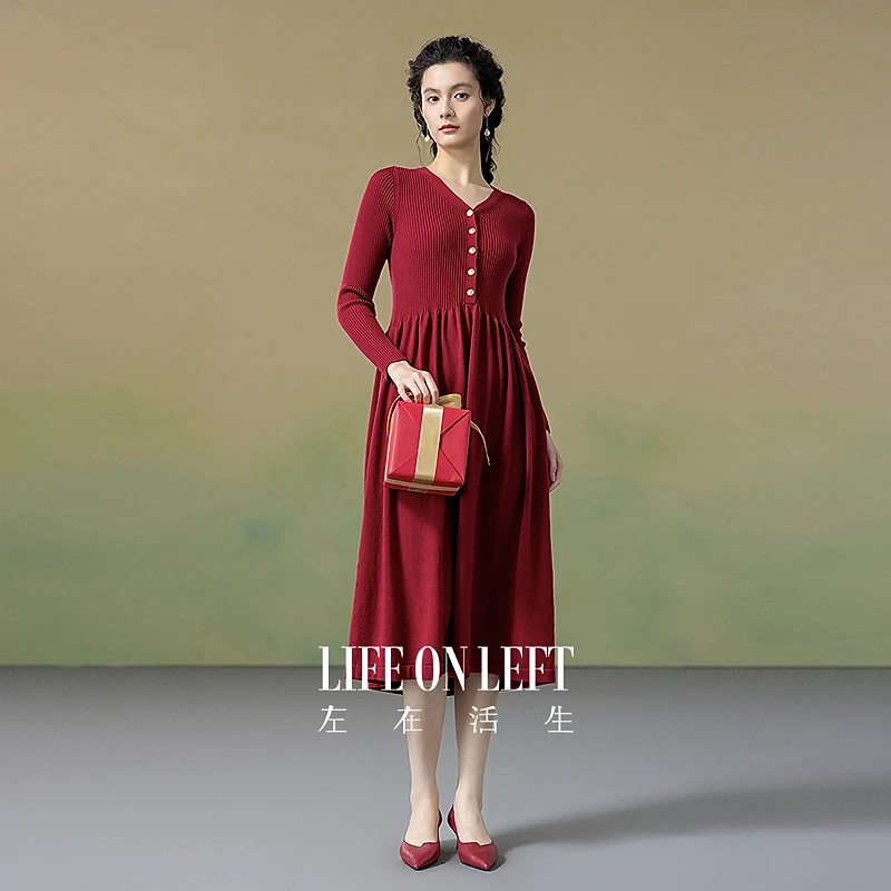 生活在左2025秋冬新品优雅多色修身显瘦毛织连衣裙1954142
