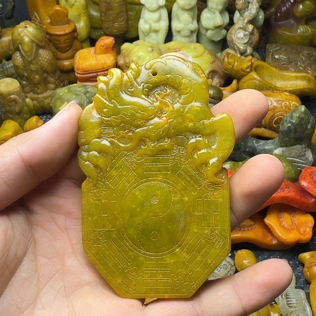 白玉菩提吊坠。。。