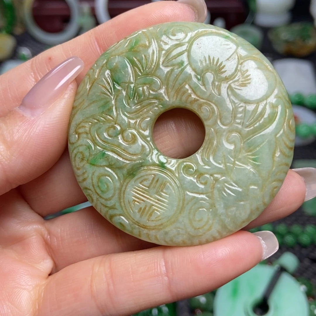 翡翠未镶嵌挂件清