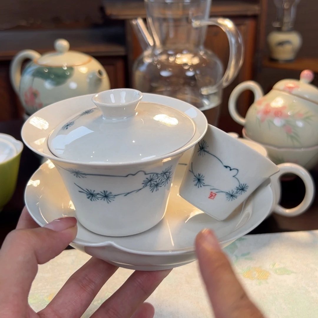 茶具等产品的生产和销售为一体