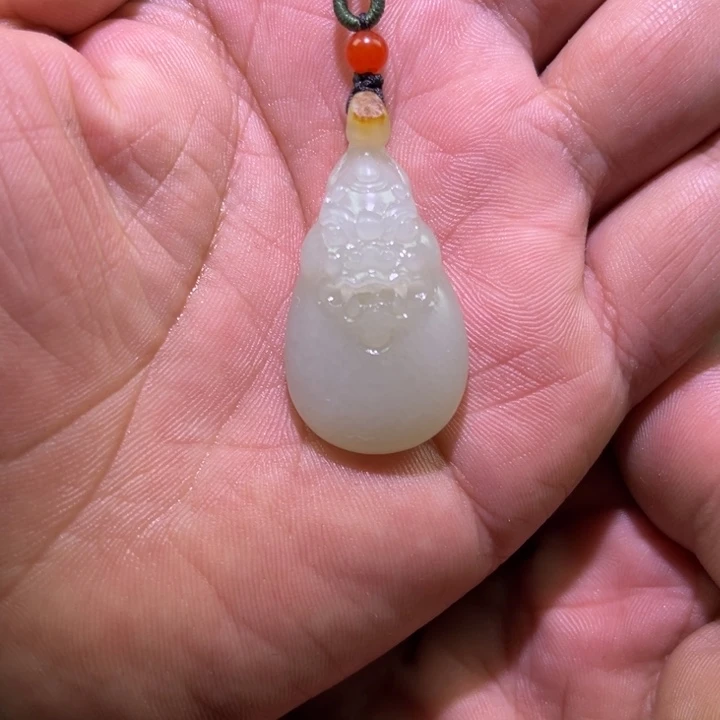 和田玉未镶嵌吊坠(不含链)