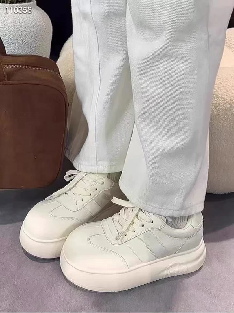 【银色有胶印正常现象】轻便百搭奶呼呼厚底圆头拼色小白鞋67-29