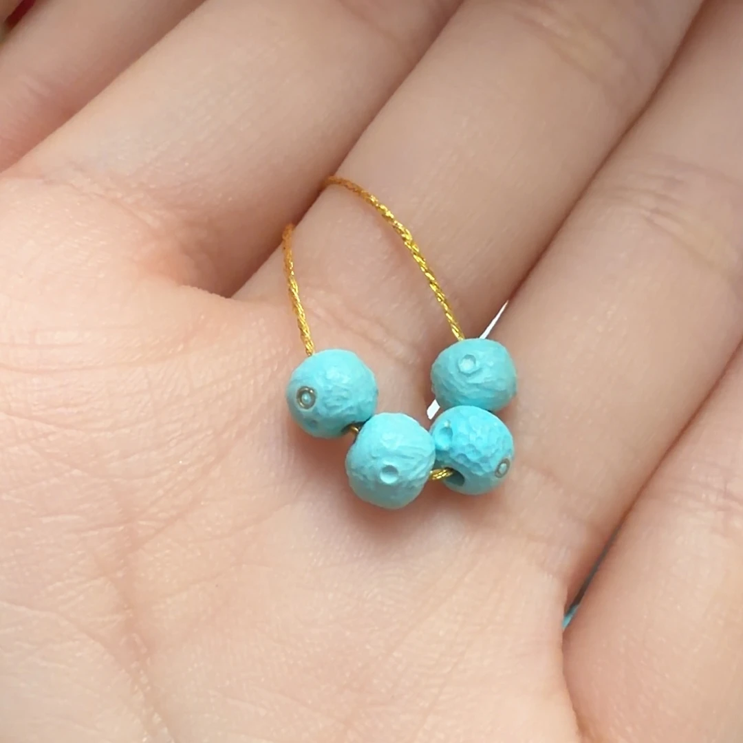 绿松石未镶嵌颈饰