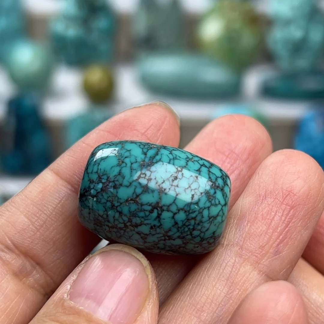 绿松石未镶嵌天然原矿绿松石