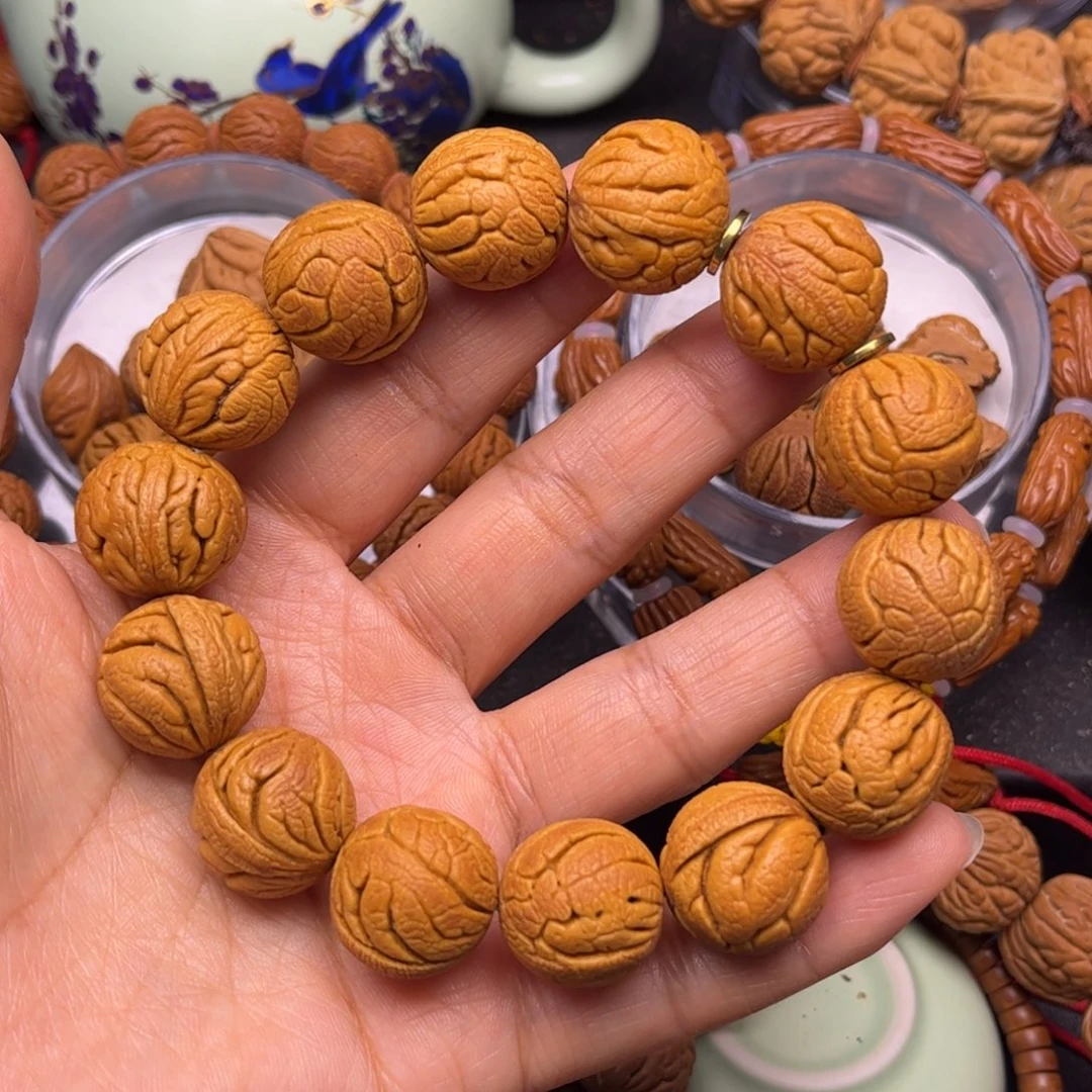 没***果桃核吊坠龙纹桃核