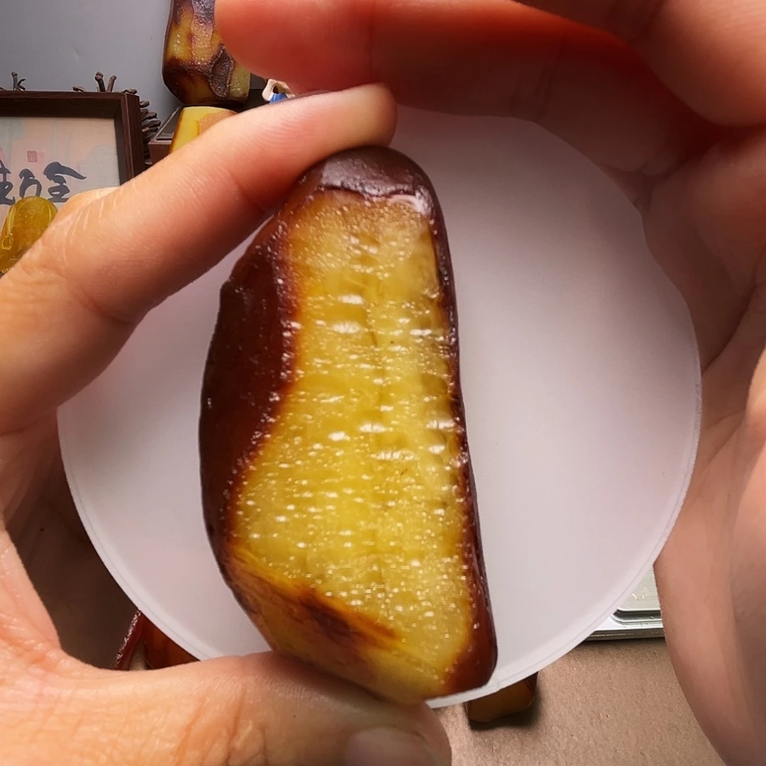 l***e未镶嵌定制琥珀琥珀蜜蜡原石定制有瑕