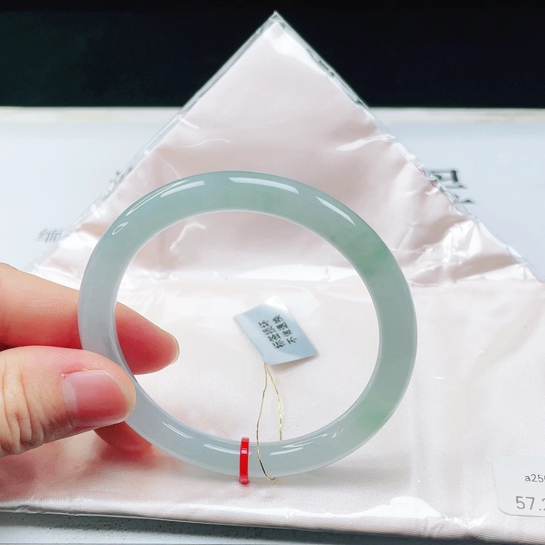 翡翠未镶嵌手镯57➕圈口