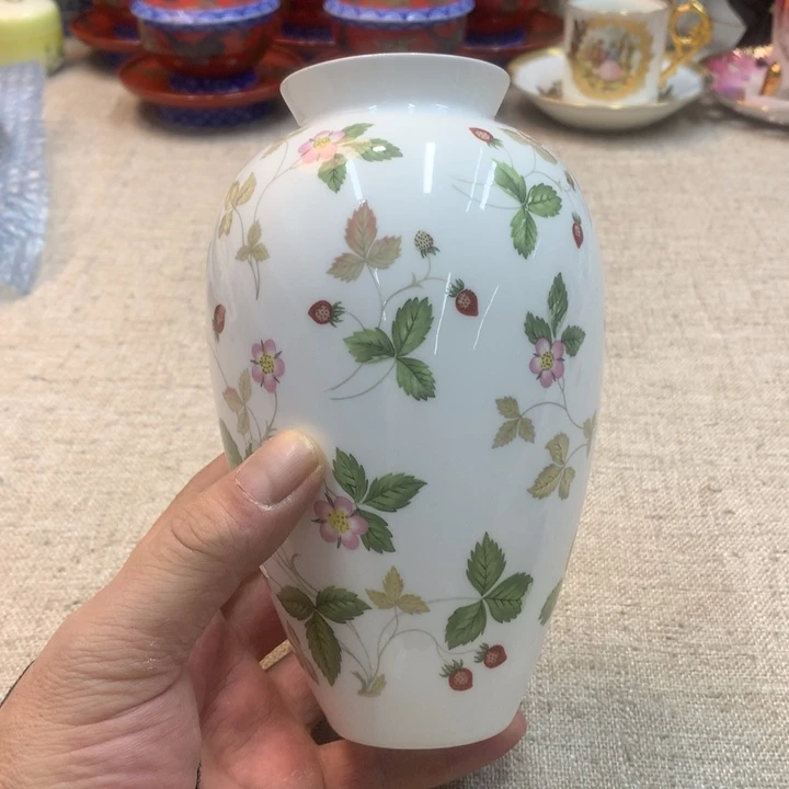 金瓷阁家的美丽瓷器