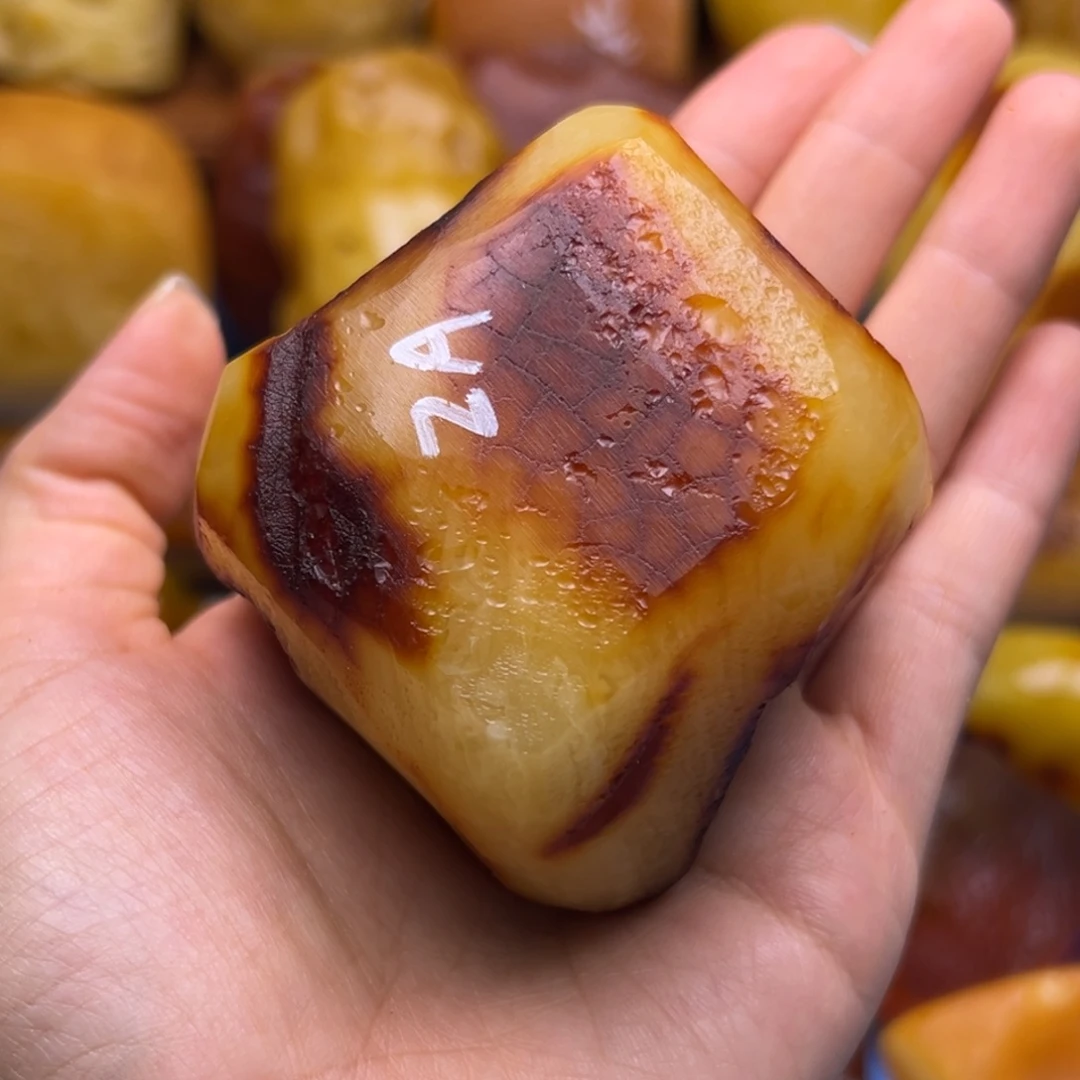 嘉***猫定制琥珀未镶嵌琥珀蜜蜡