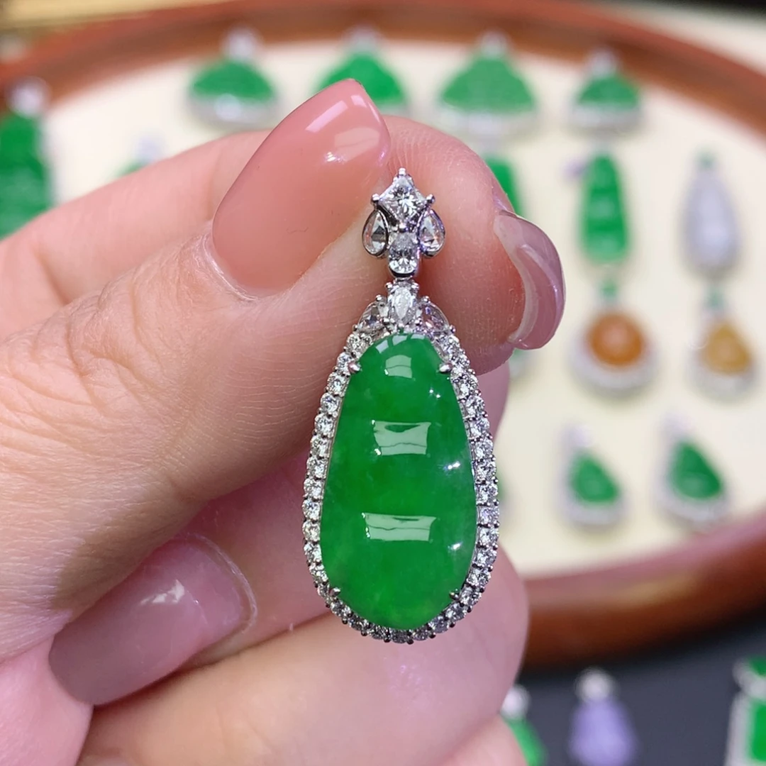 翡翠18K金镶嵌吊坠(不含链)