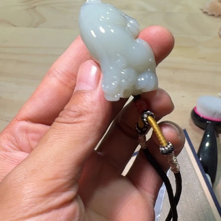 未镶嵌和田玉(糖玉)挂件