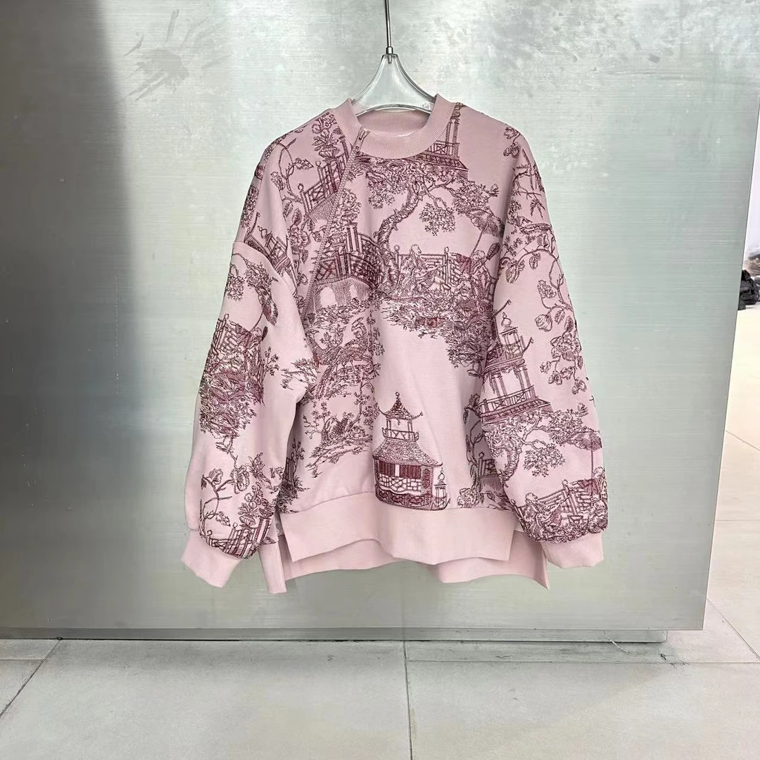 i-EAST织锦月裁~复古水墨画满印圆领卫衣-3D T11831