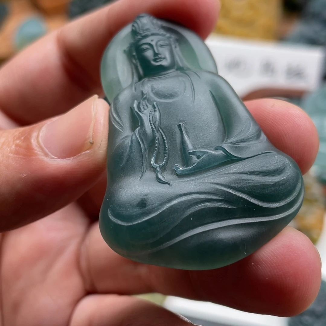 定制翡翠未镶嵌再****了