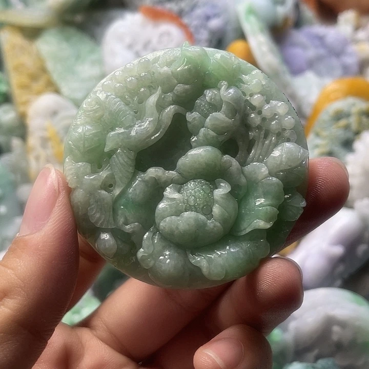 定制翡翠未镶嵌天然翡翠