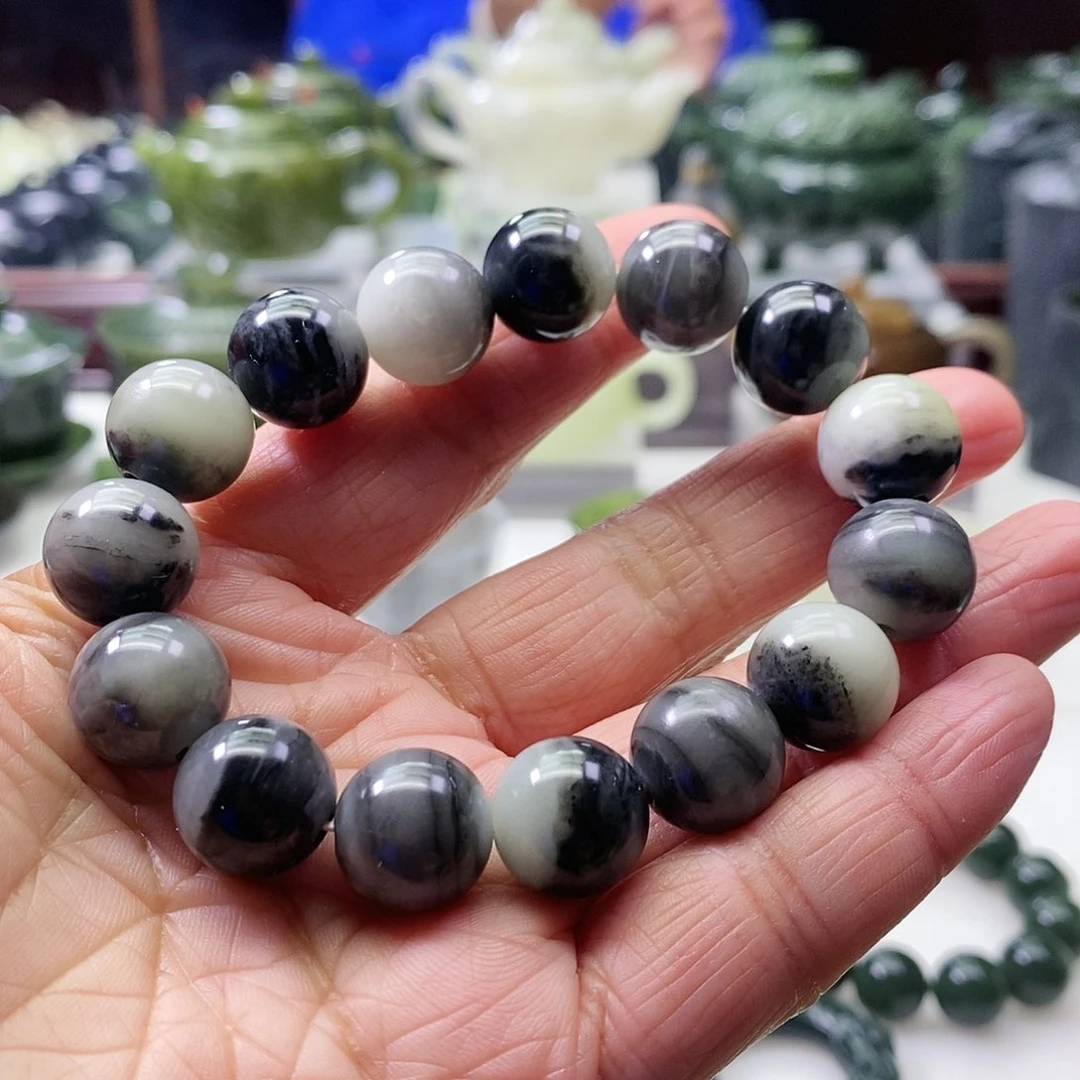 和田玉手串未镶嵌秋**了