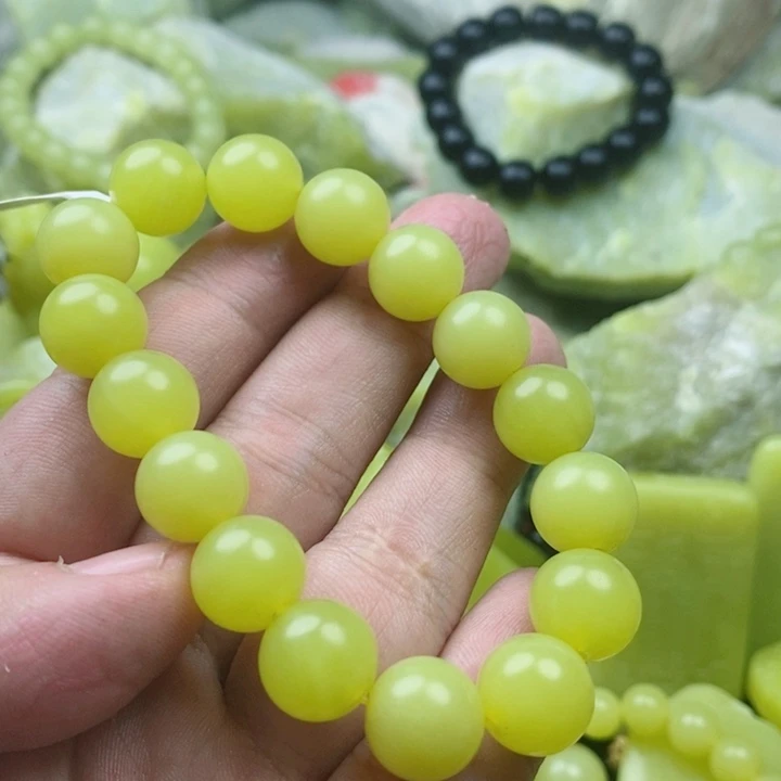 阜***食石材新疆若羌卡12