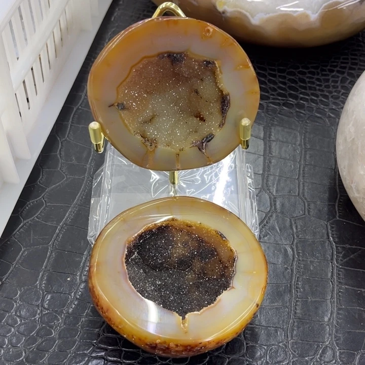 未镶嵌水晶珠宝半成品