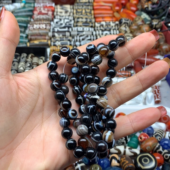 双***欢玛瑙/玉髓未镶嵌吊坠(赠链)