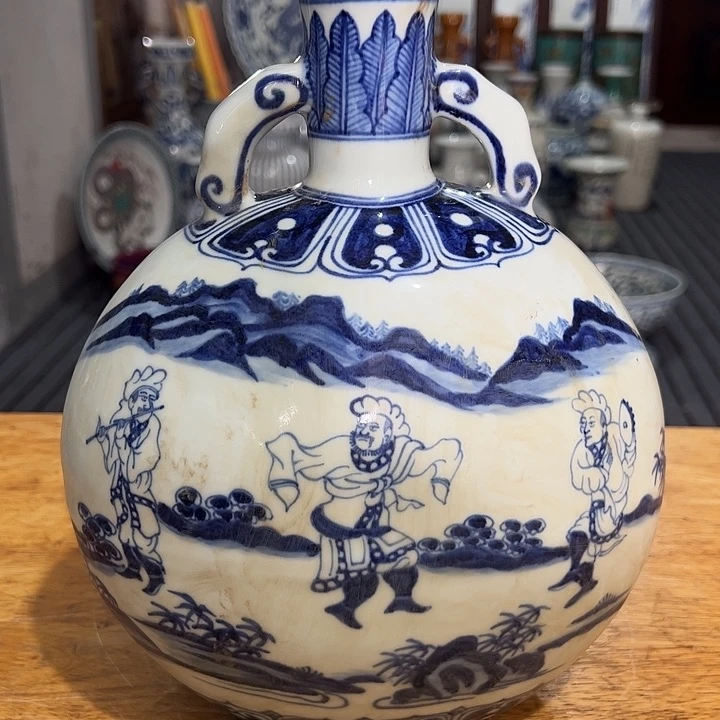 摆件青花抱月瓶瓷器精品