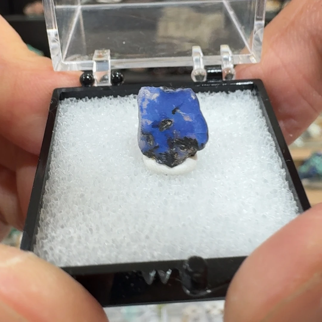 月下珠宝严选矿物