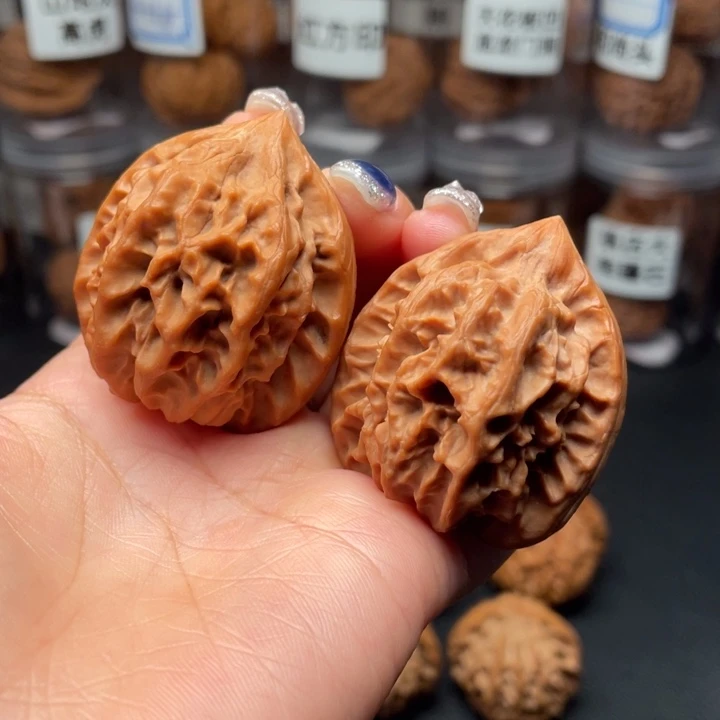 文玩核桃吊坠曹大龙38