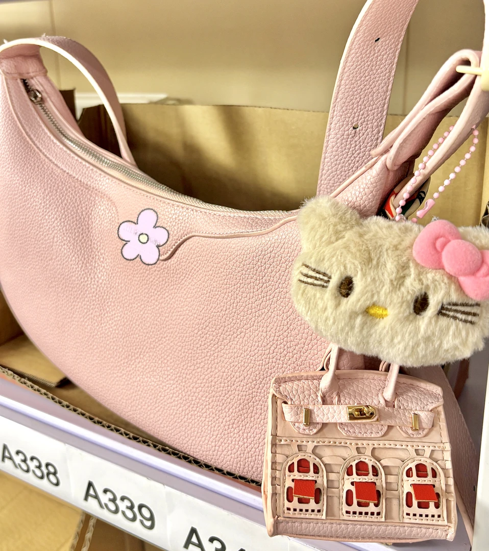 （勿拍）Mini链条钥匙耳机口红包车挂包包挂件可爱车挂女生迷你包