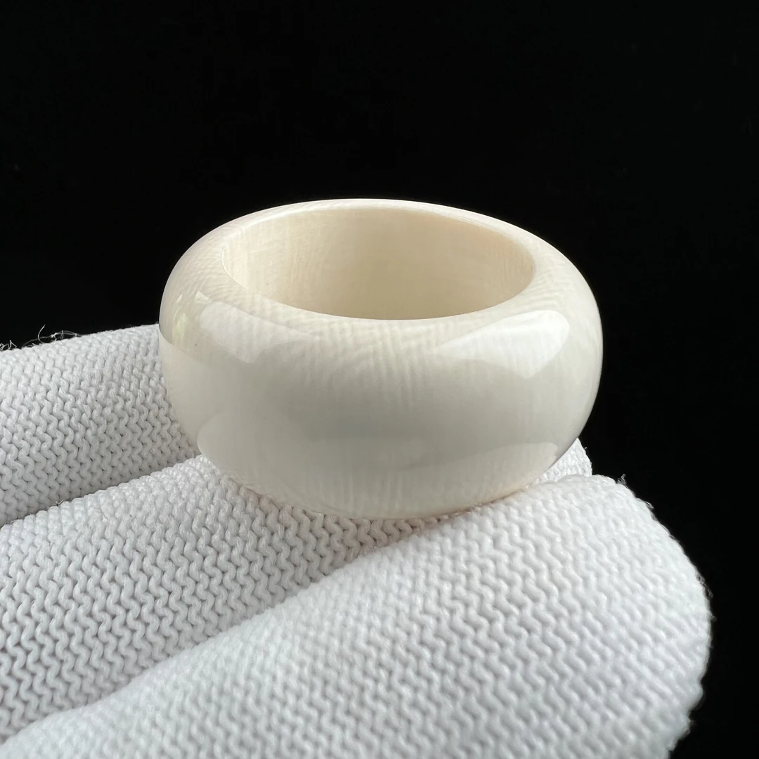 J4127天然猛犸牙 扳指 22.8*14.5mm支持鉴定 假一罚四